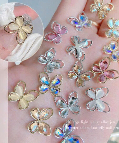 Charm bướm pha lê đính móng